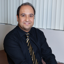 Dr. Shahryar Mousavi Headshot